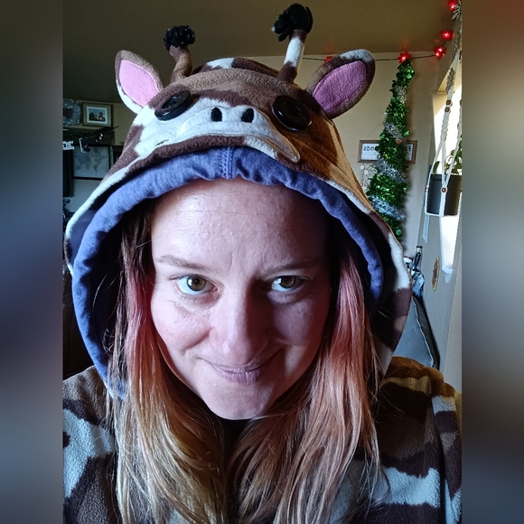 Meet your Posher, Crafty - Picture 1 of 3